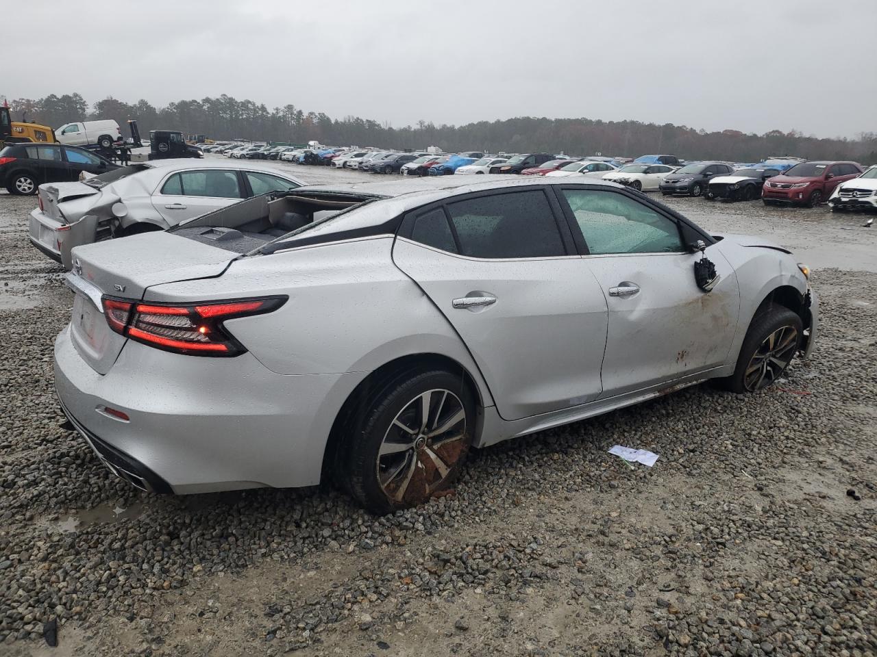 2019 Nissan Maxima - Image 3