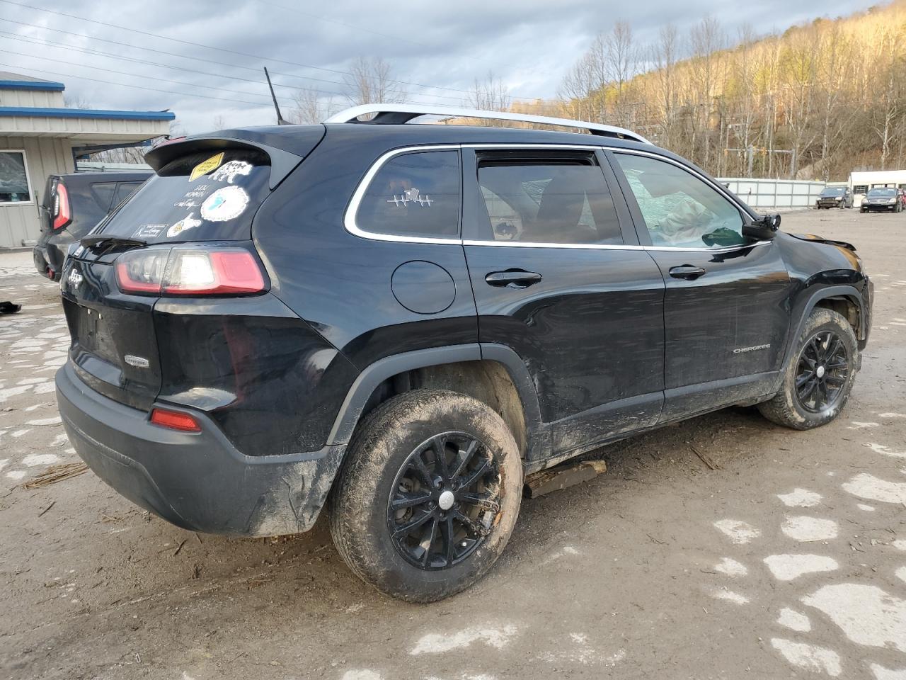 2019 Jeep Grand Cherokee - Image 3