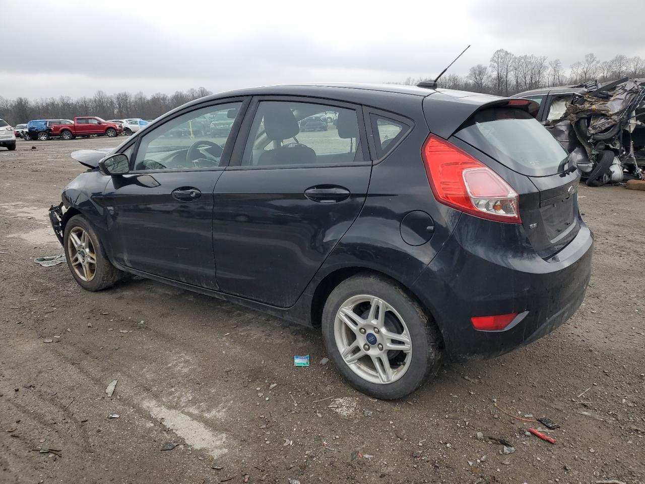 VIN 3FADP4EJ2KM107840 2019 FORD FIESTA no.2