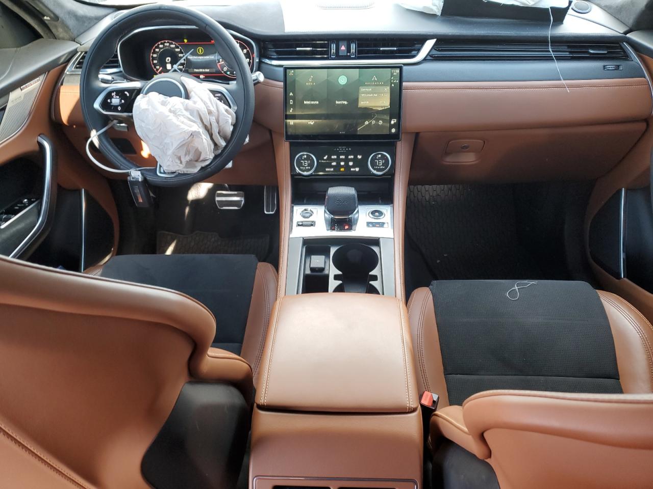 VIN SADCZ2EE7NA701515 2022 JAGUAR F-PACE no.8