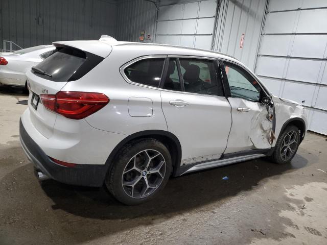 Паркетники BMW X1 2017 Белы