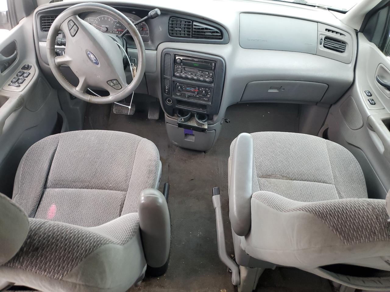2003 Ford Windstar - Image 8