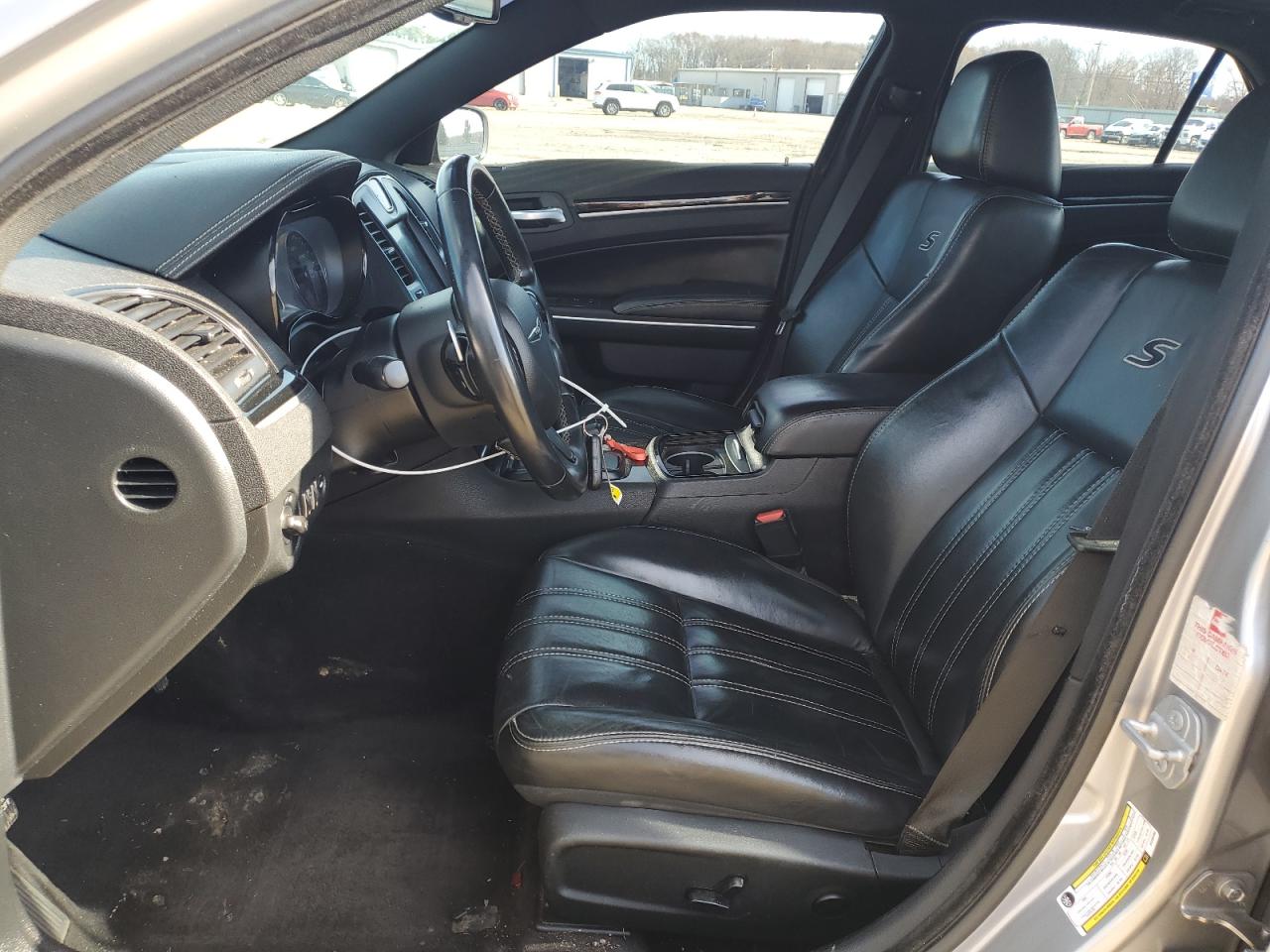 2018 Chrysler 300 - Image 7