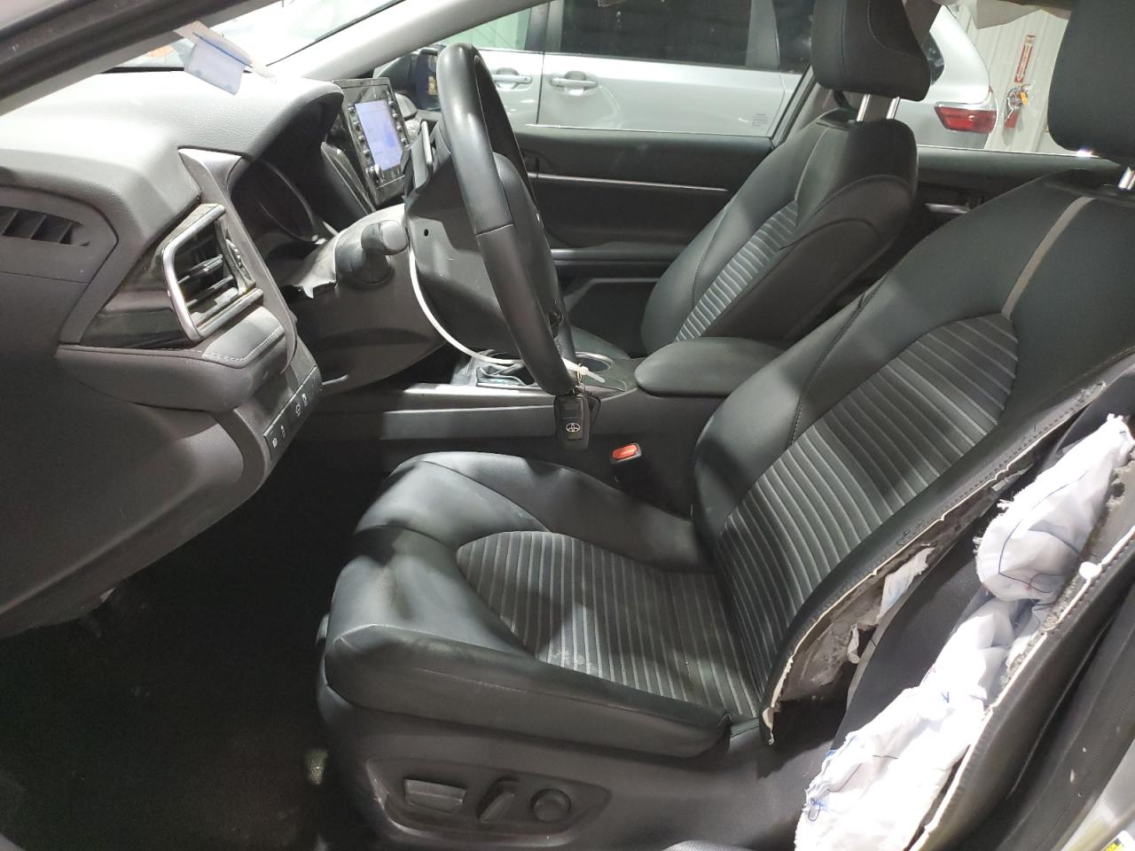 2023 Toyota Camry - Image 7