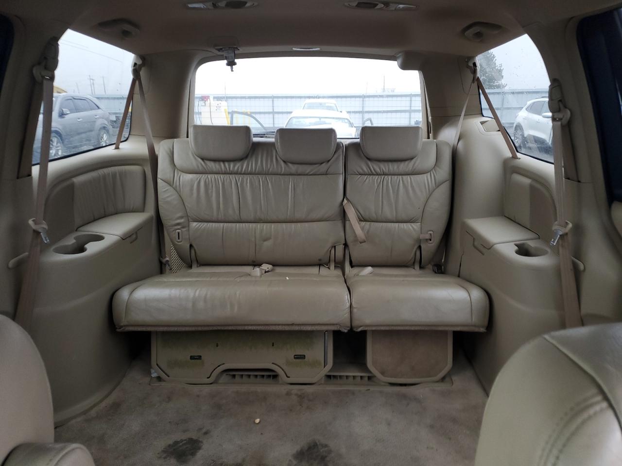 2005 Honda Odyssey - Image 10