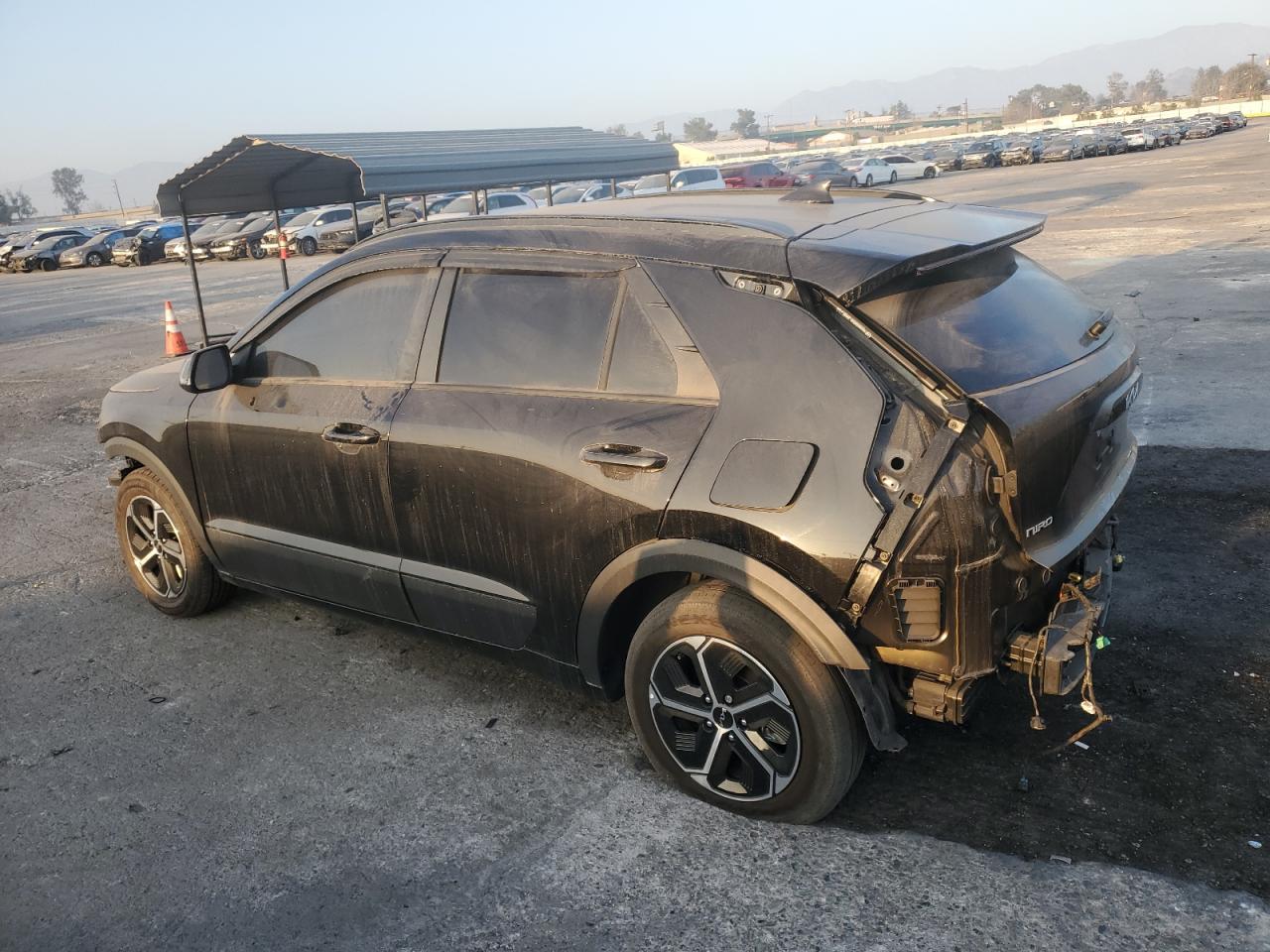 2023 Kia Niro - Image 2