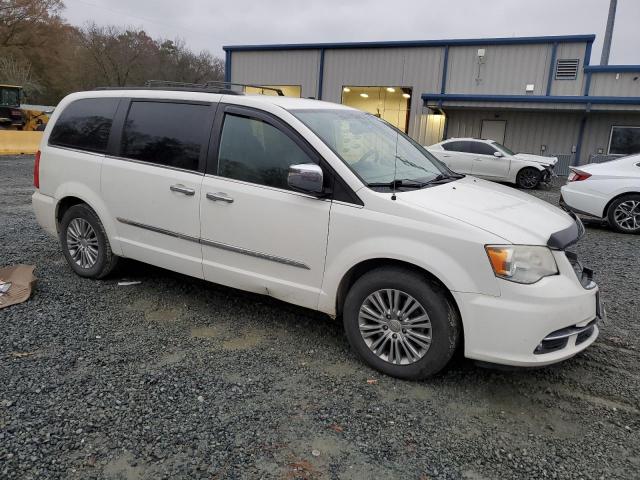  CHRYSLER MINIVAN 2013 White