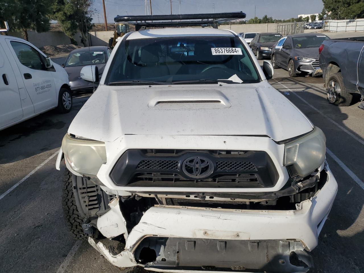 2015 Toyota Tacoma - Image 5