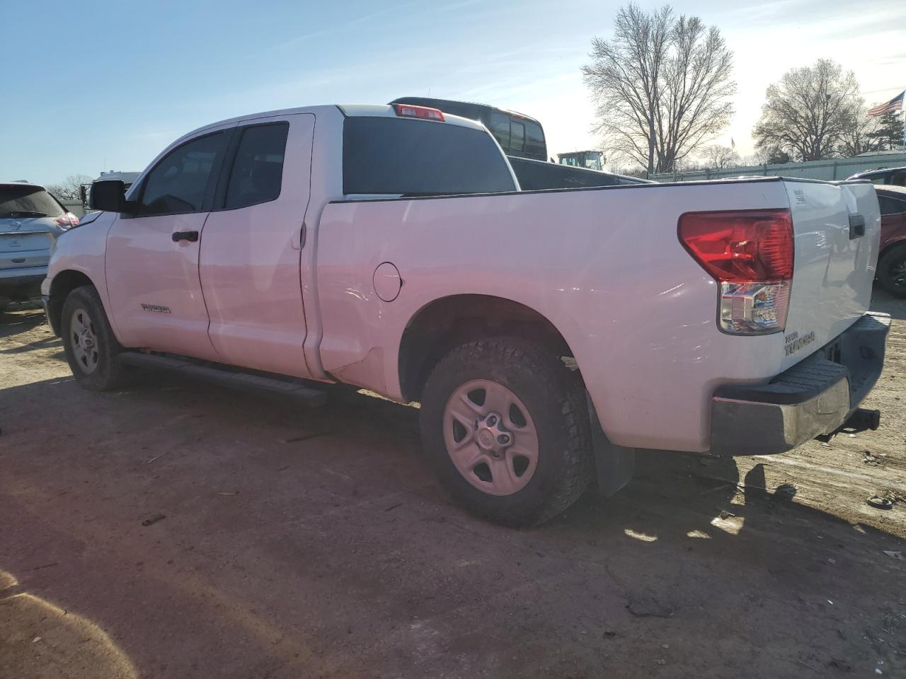 2013 Toyota Tundra - Image 2
