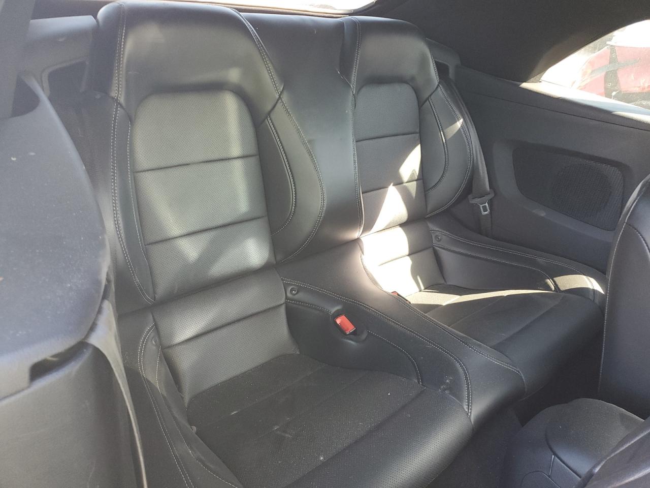 2019 Ford Mustang - Image 10