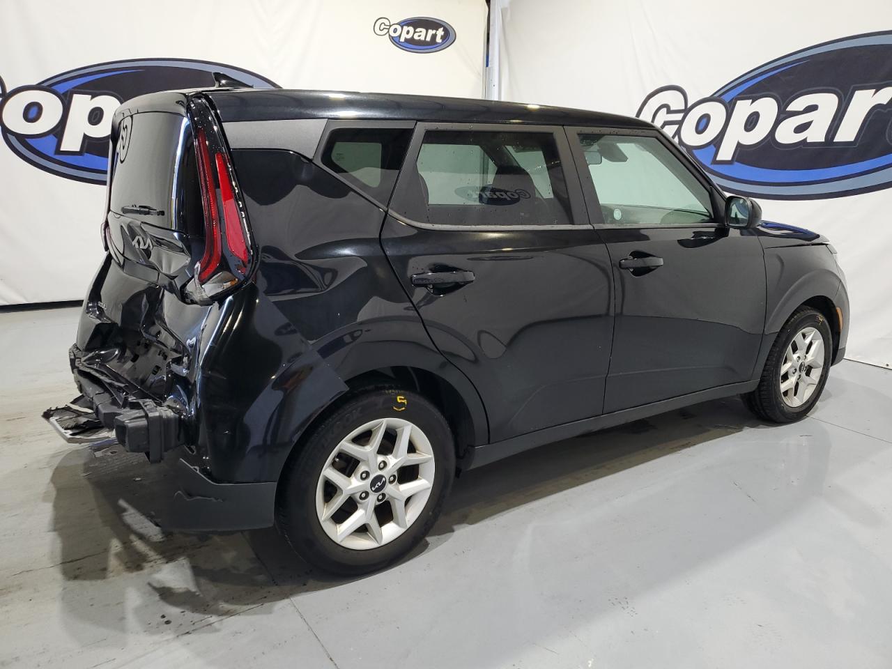 2023 Kia Soul - Image 3