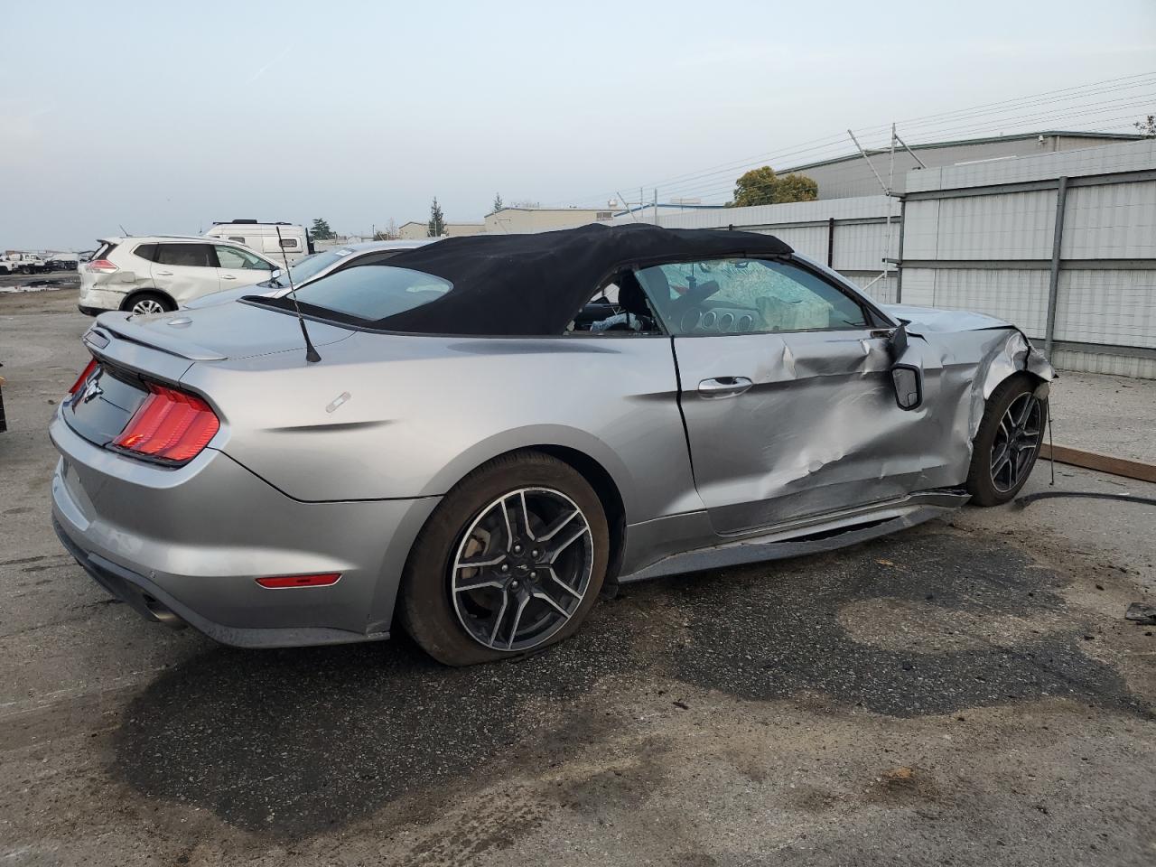 2020 Ford Mustang - Image 3