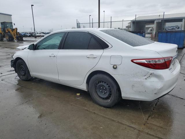  TOYOTA CAMRY 2015 Biały