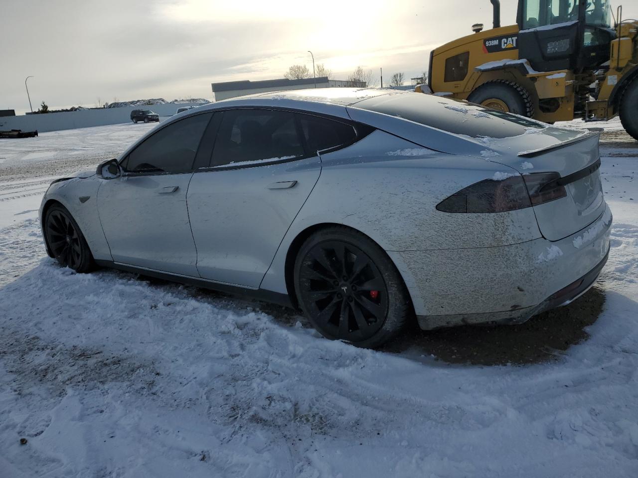 VIN 5YJSA1E4XFF111737 2015 TESLA MODEL S no.2