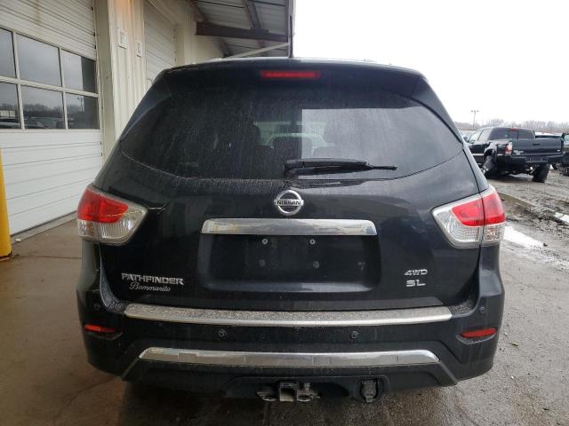  NISSAN PATHFINDER 2015 Чорний