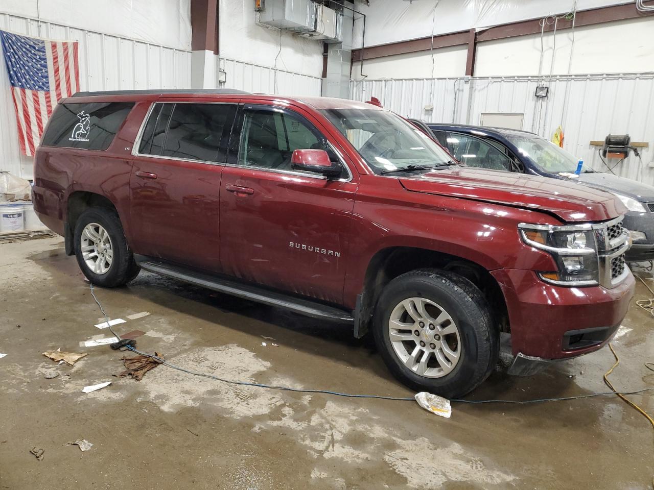 VIN 1GNSKGKC9GR186153 2016 CHEVROLET SUBURBAN no.4