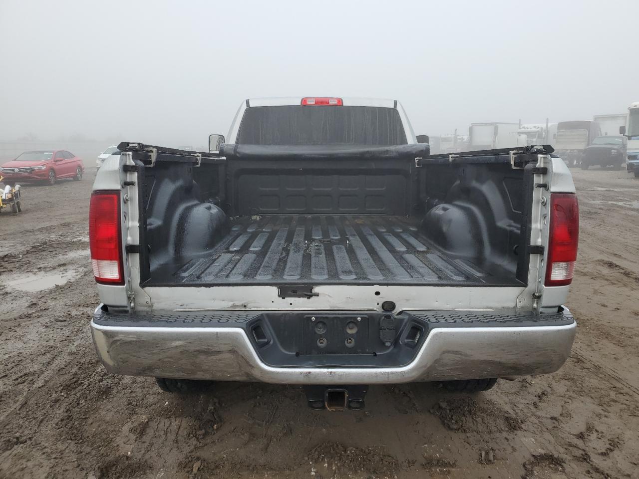 2018 Ram 2500 St VIN: 3C6UR4HL4JG215351 Lot: 85499464