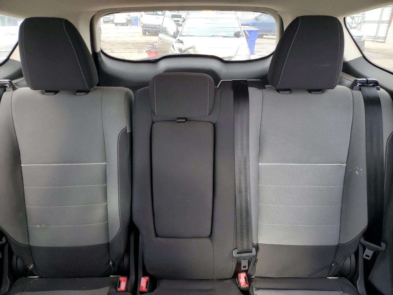 2015 Ford Escape - Image 10