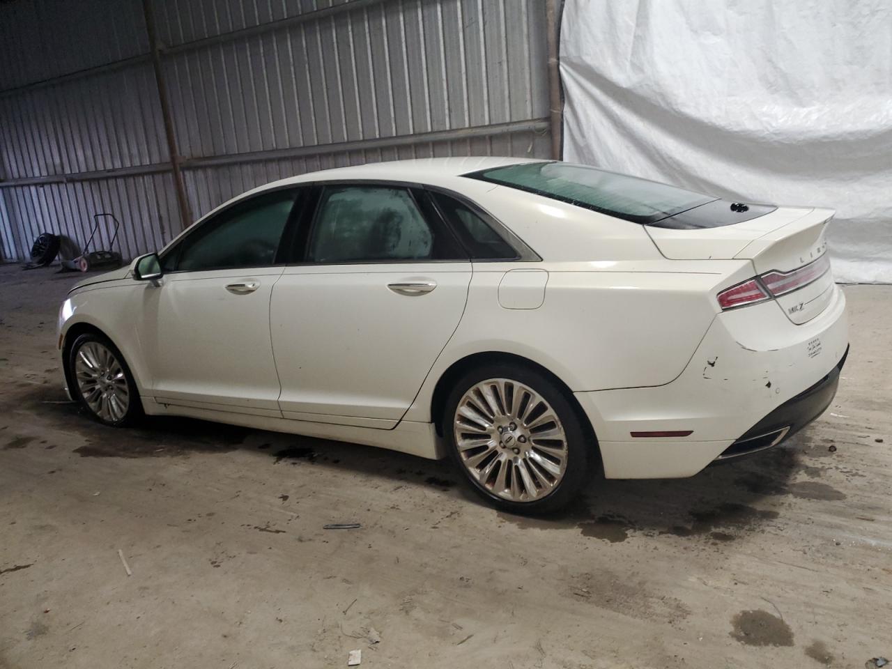 VIN 3LN6L2JKXDR817877 2013 LINCOLN MKZ no.2