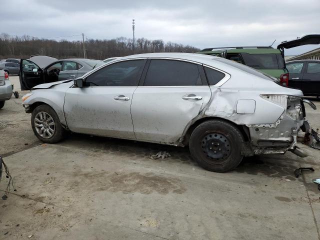 Sedans NISSAN ALTIMA 2015 Srebrny