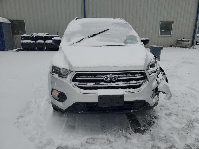  FORD ESCAPE 2019 Srebrny