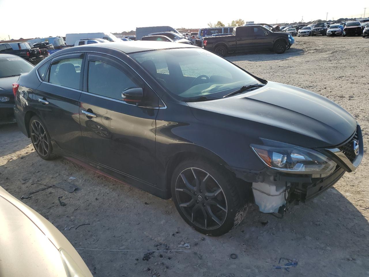 VIN 3N1CB7AP0HY374527 2017 NISSAN SENTRA no.4