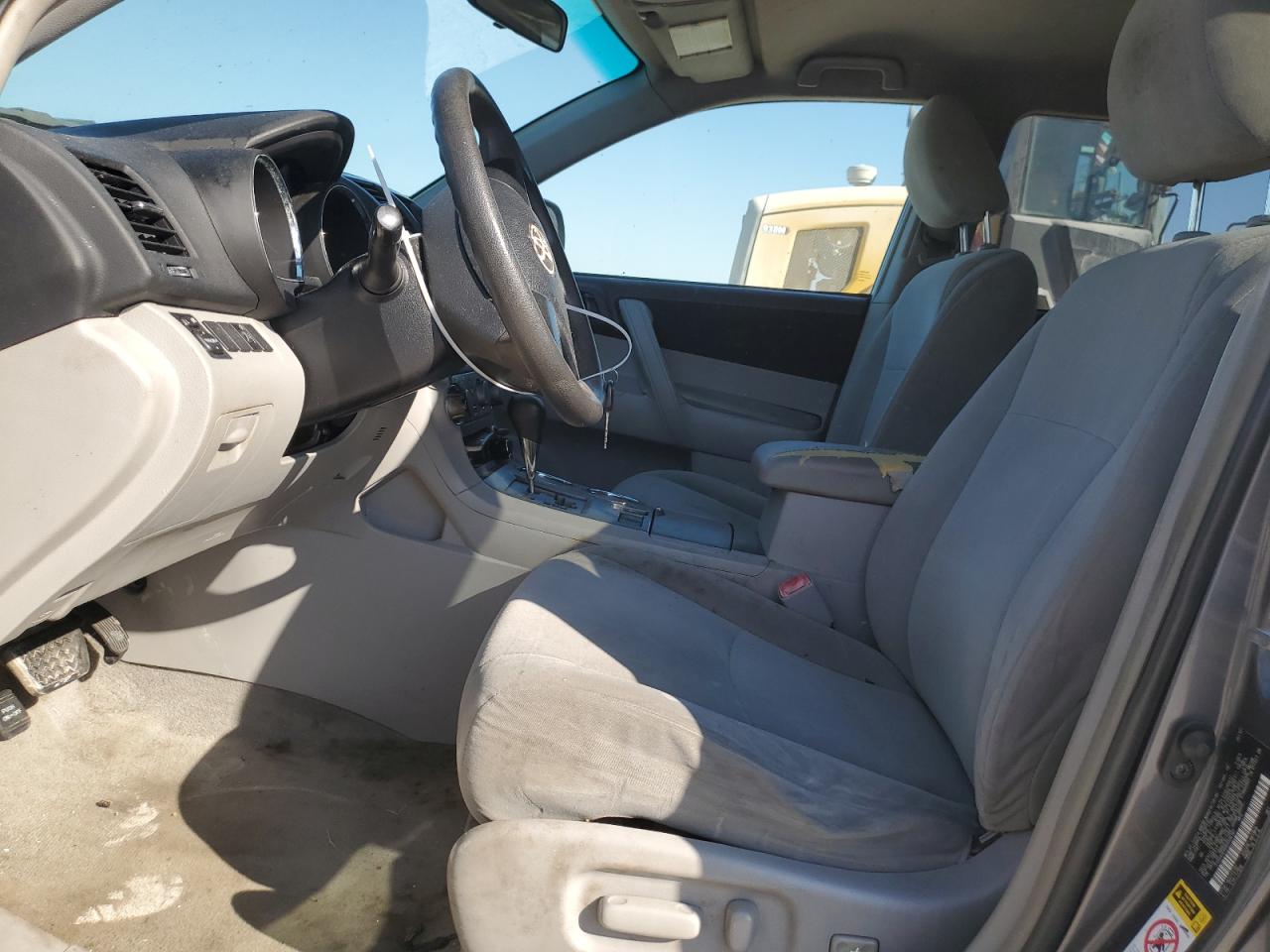 2010 Toyota Highlander - Image 7