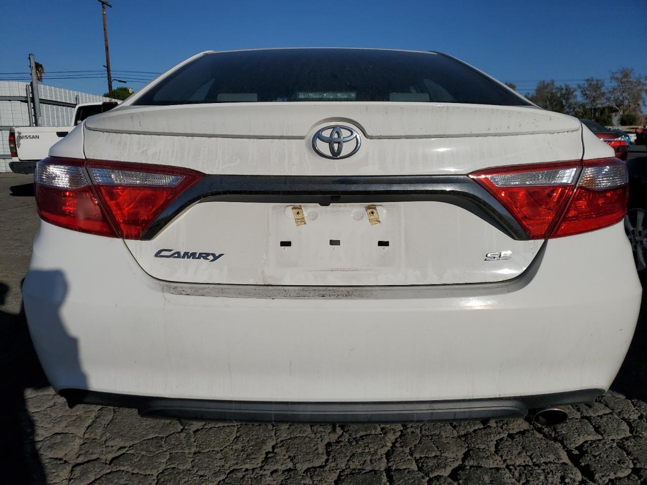 VIN 4T1BF1FK6HU709649 2017 TOYOTA CAMRY no.6