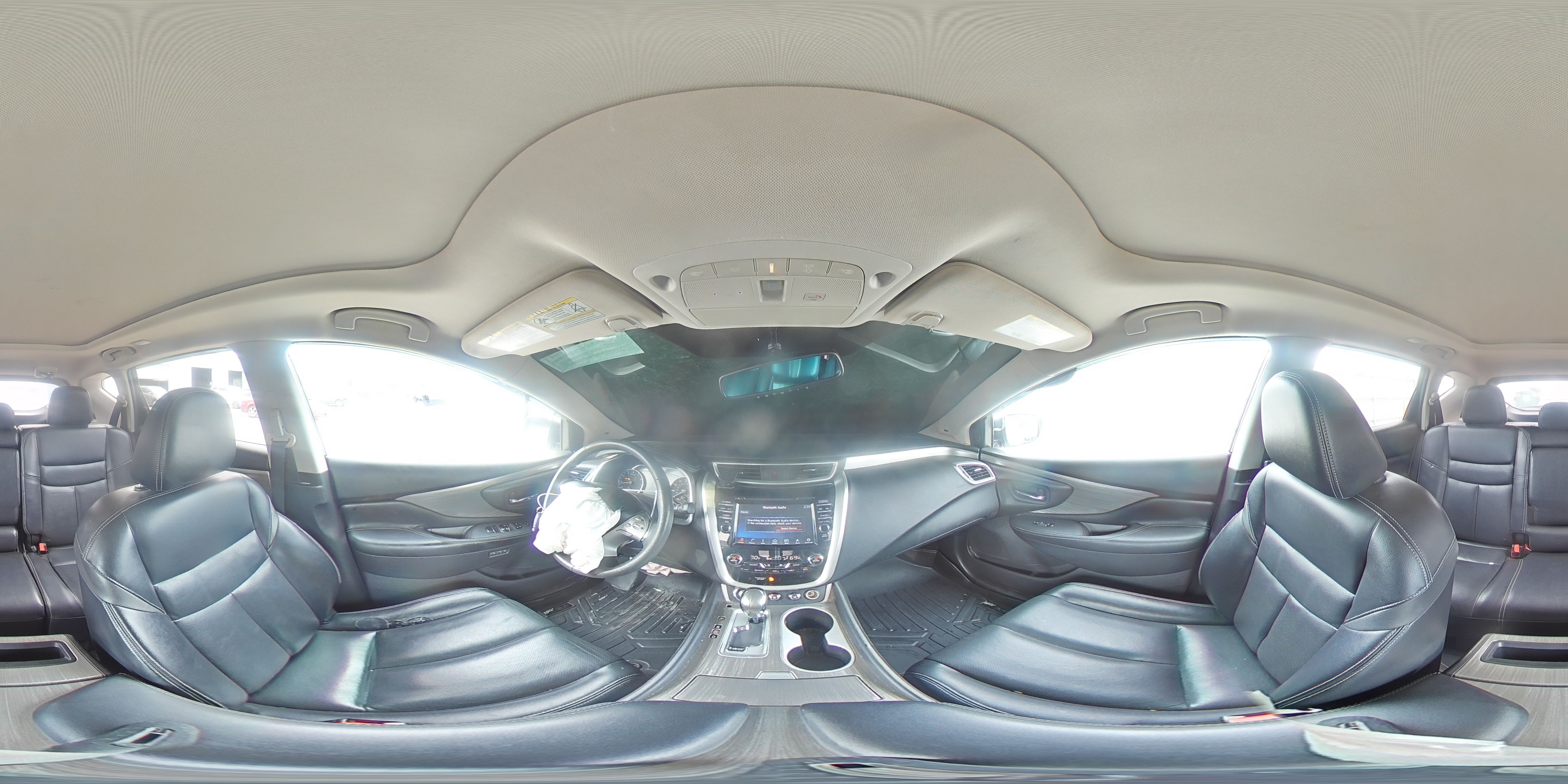 2017 Nissan Murano - Image 14