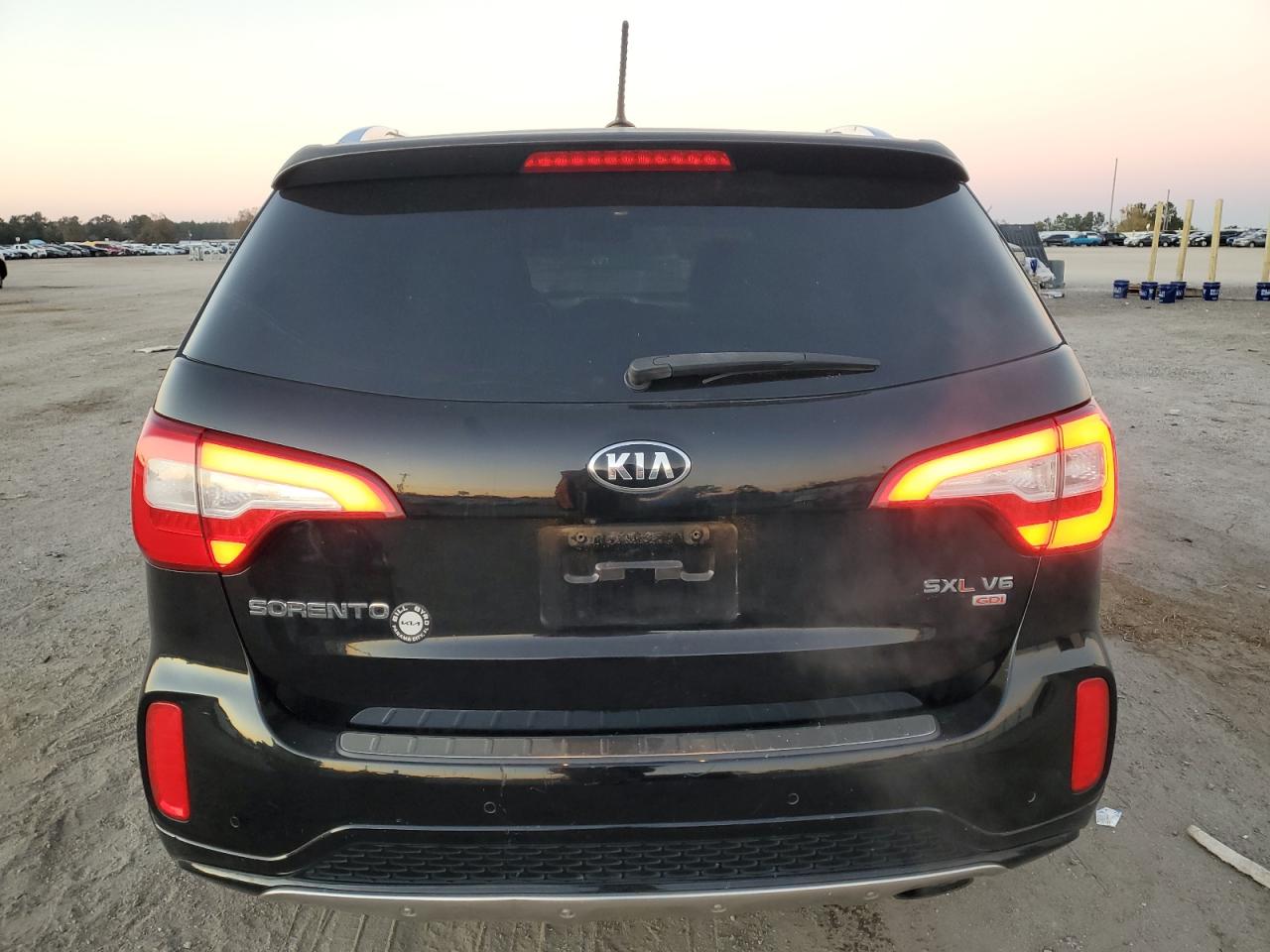 2014 Kia Sorento - Image 6
