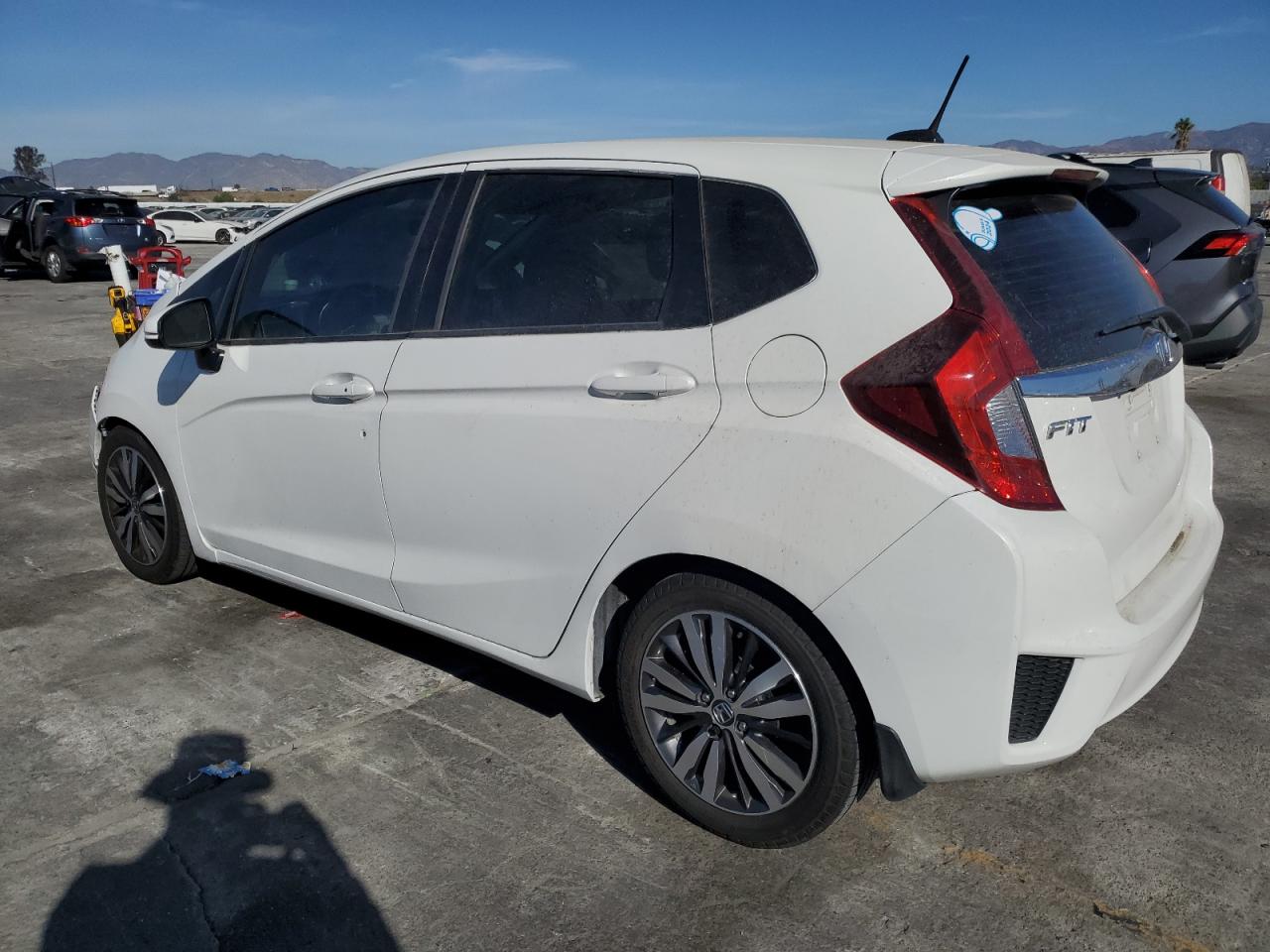 VIN JHMGK5H93GS009684 2016 HONDA FIT no.2