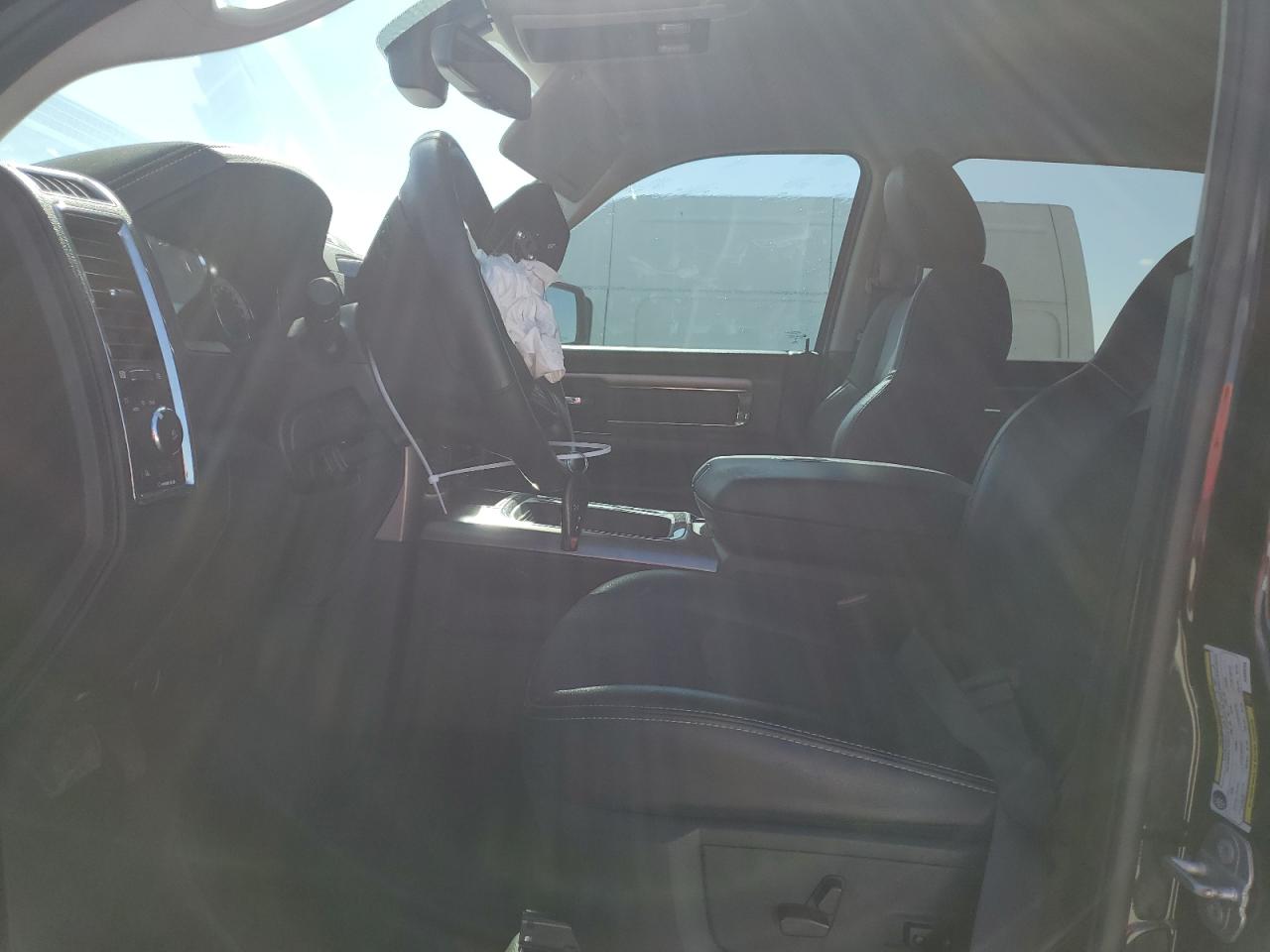 2018 RAM 2500 - Image 7