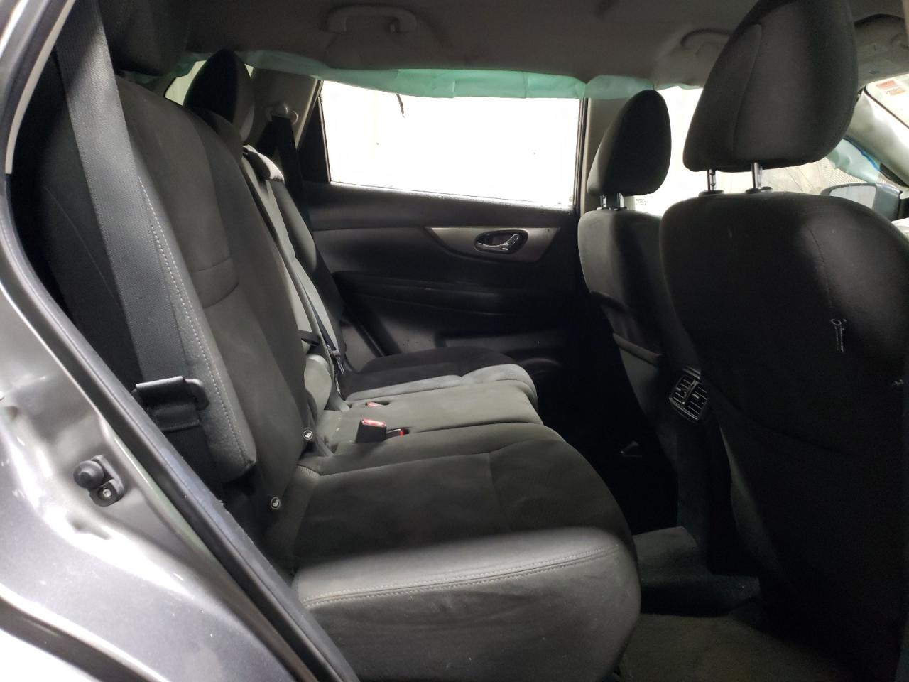 2016 Nissan Rogue - Image 10