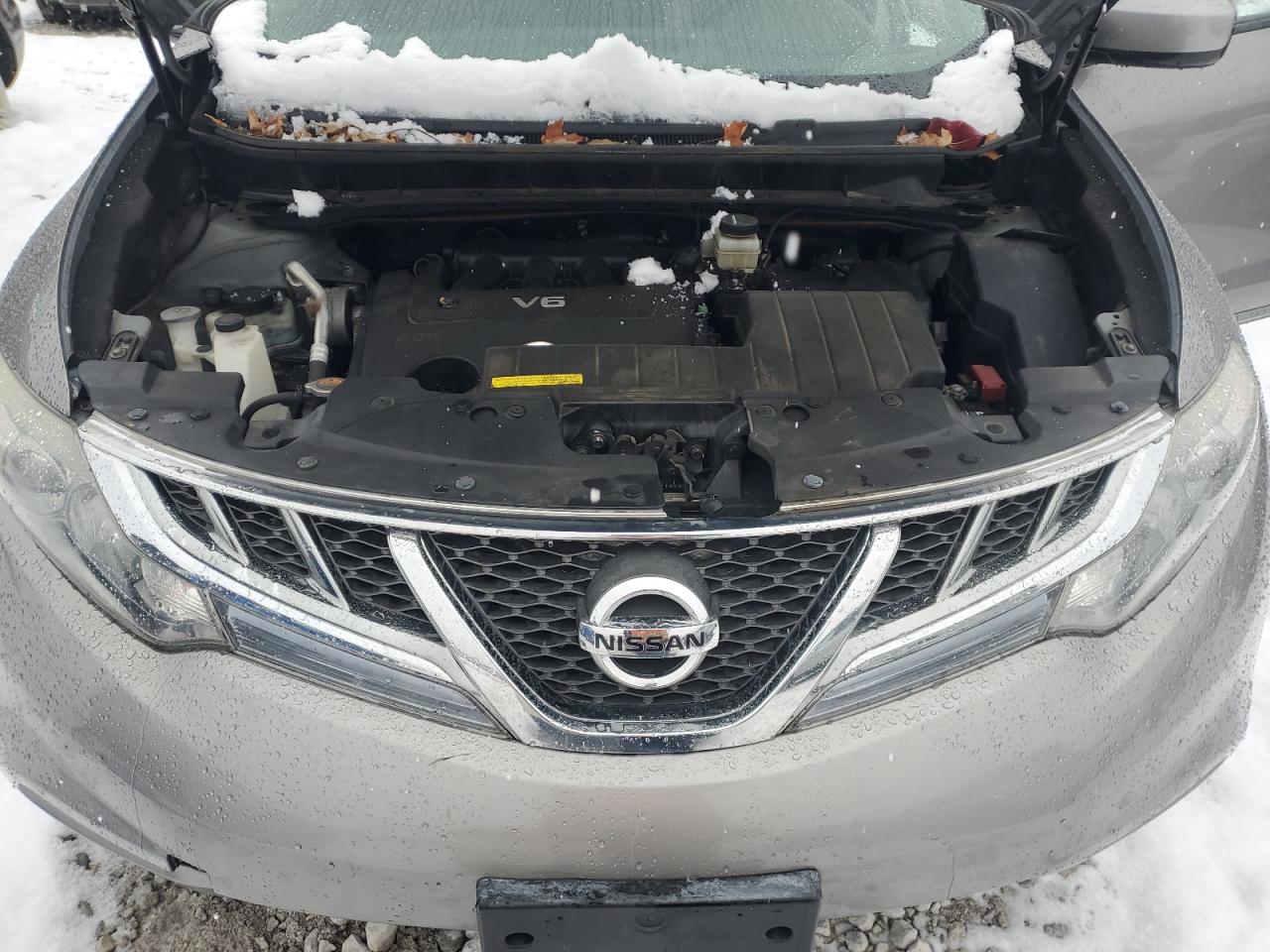 2011 Nissan Murano - Image 12