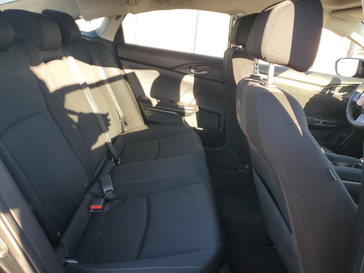 2018 Honda Civic - Image 10