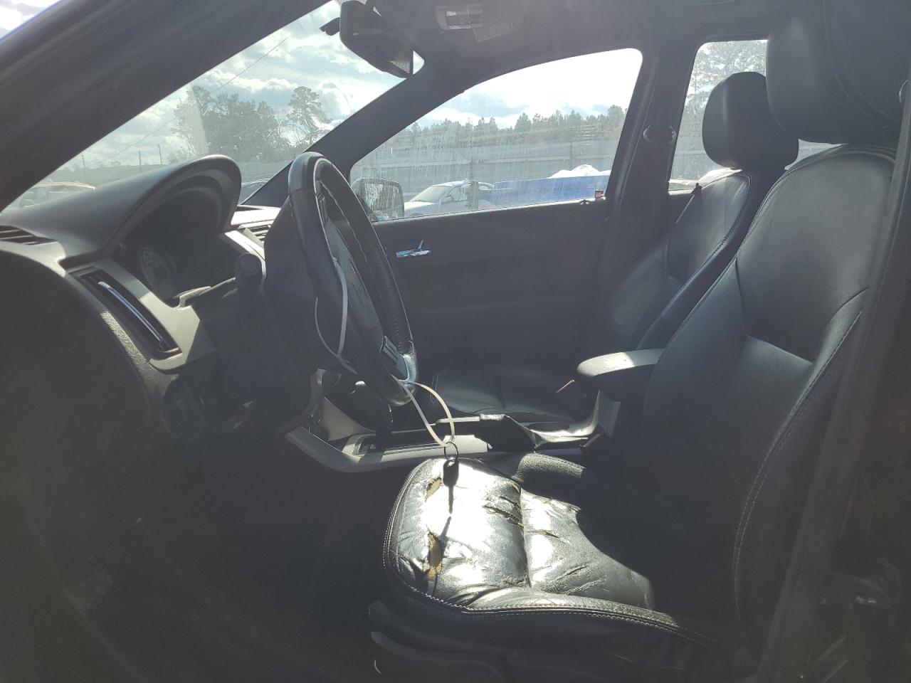 2010 Ford Focus - Image 7