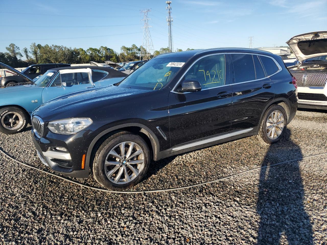 VIN 5UXTR9C52KLP86351 2019 BMW X3 no.1