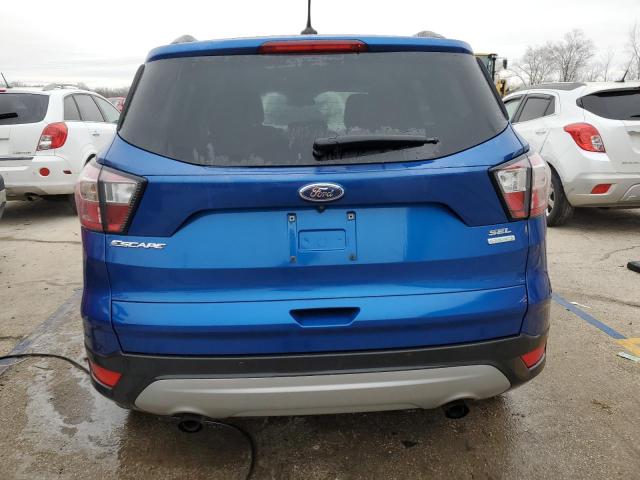  FORD ESCAPE 2018 Granatowy