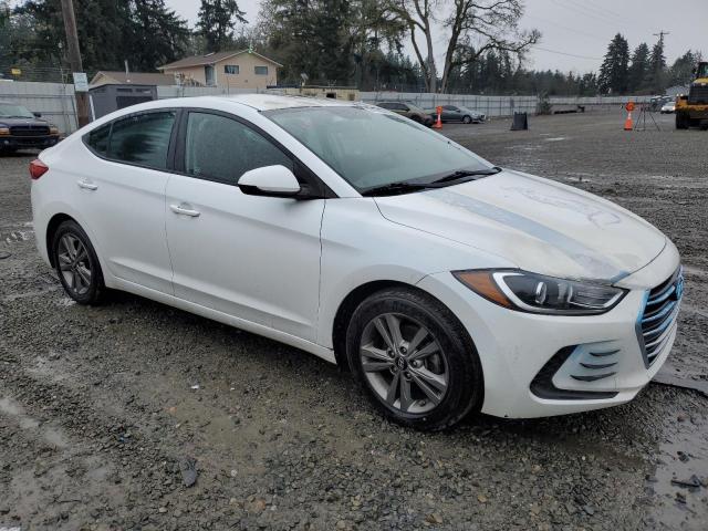  HYUNDAI ELANTRA 2018 Белы