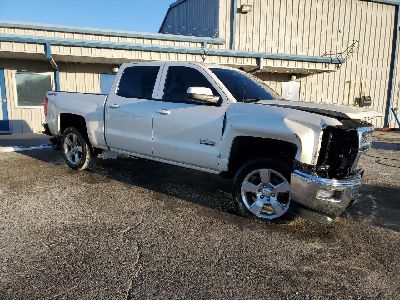 2014 Chevrolet Silverado - Image 4