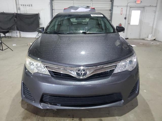  TOYOTA CAMRY 2012 Серый