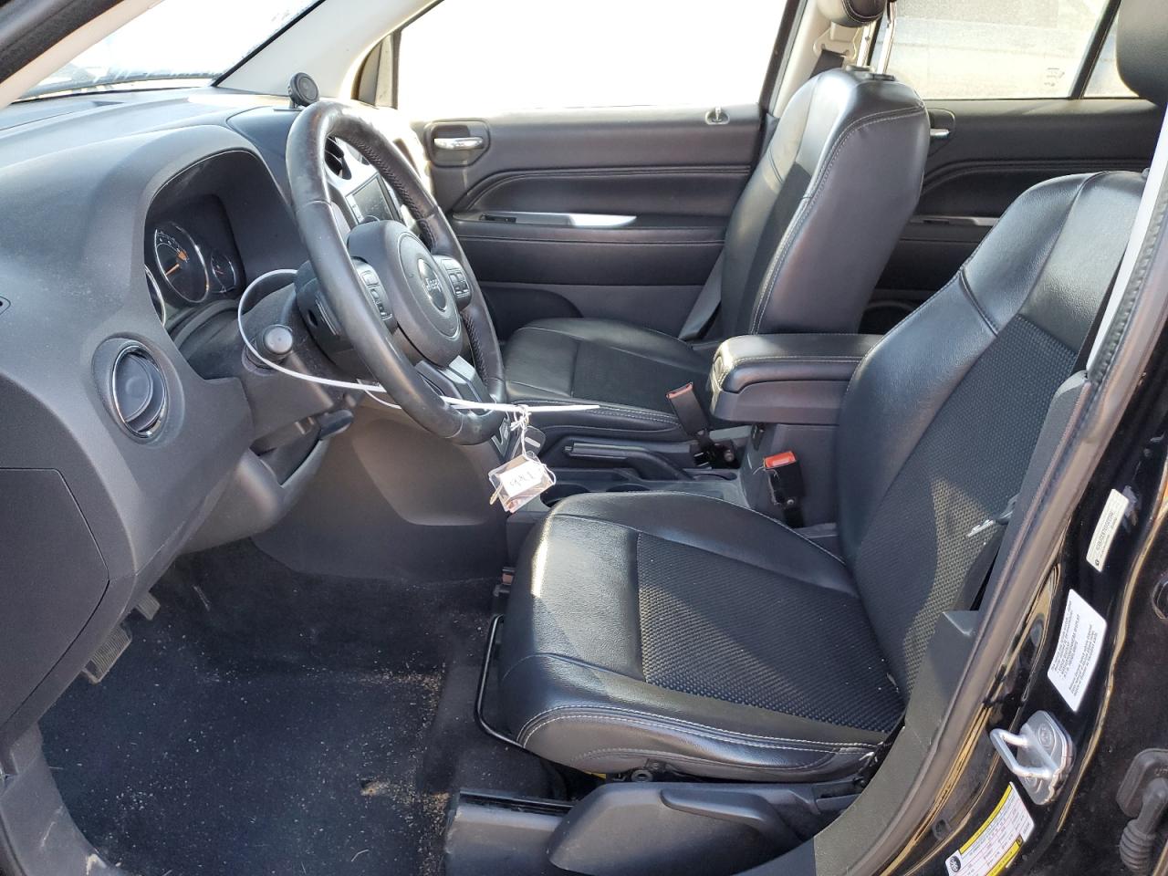 2014 Jeep Compass - Image 7