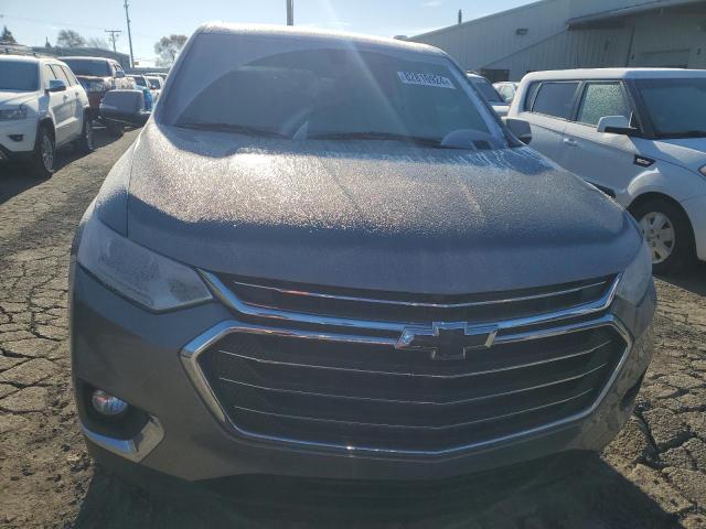  CHEVROLET TRAVERSE 2018 Srebrny