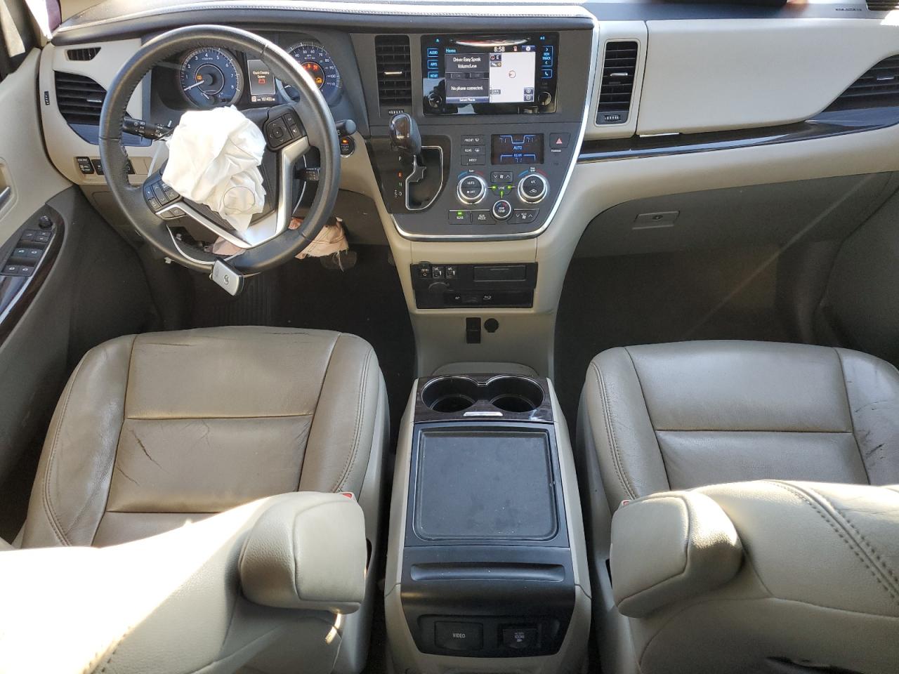 2015 Toyota Sienna - Image 8