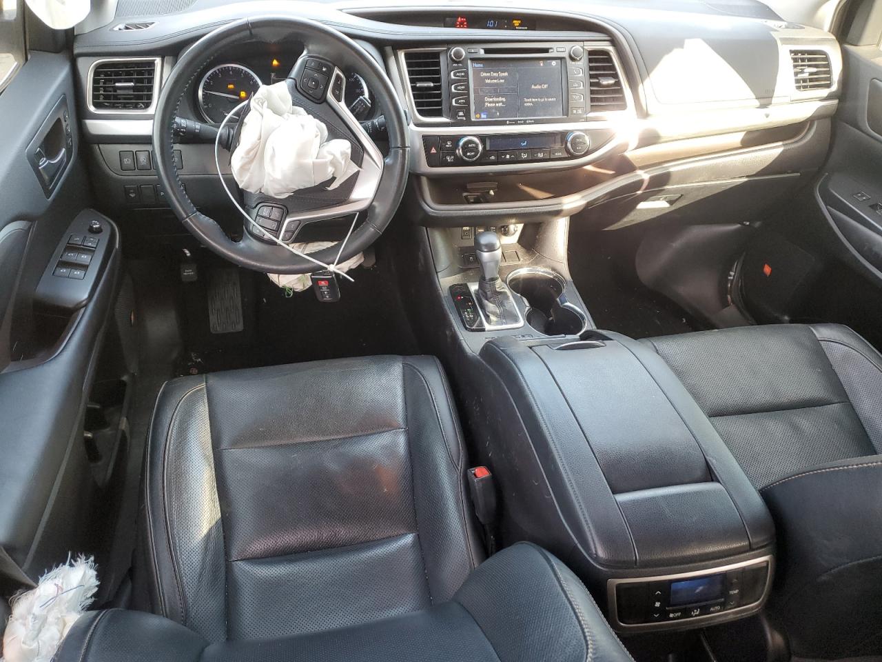 2019 Toyota Highlander - Image 8