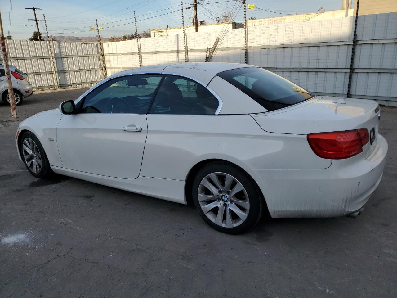 VIN WBADW7C50DE734370 2013 BMW 3 SERIES no.2