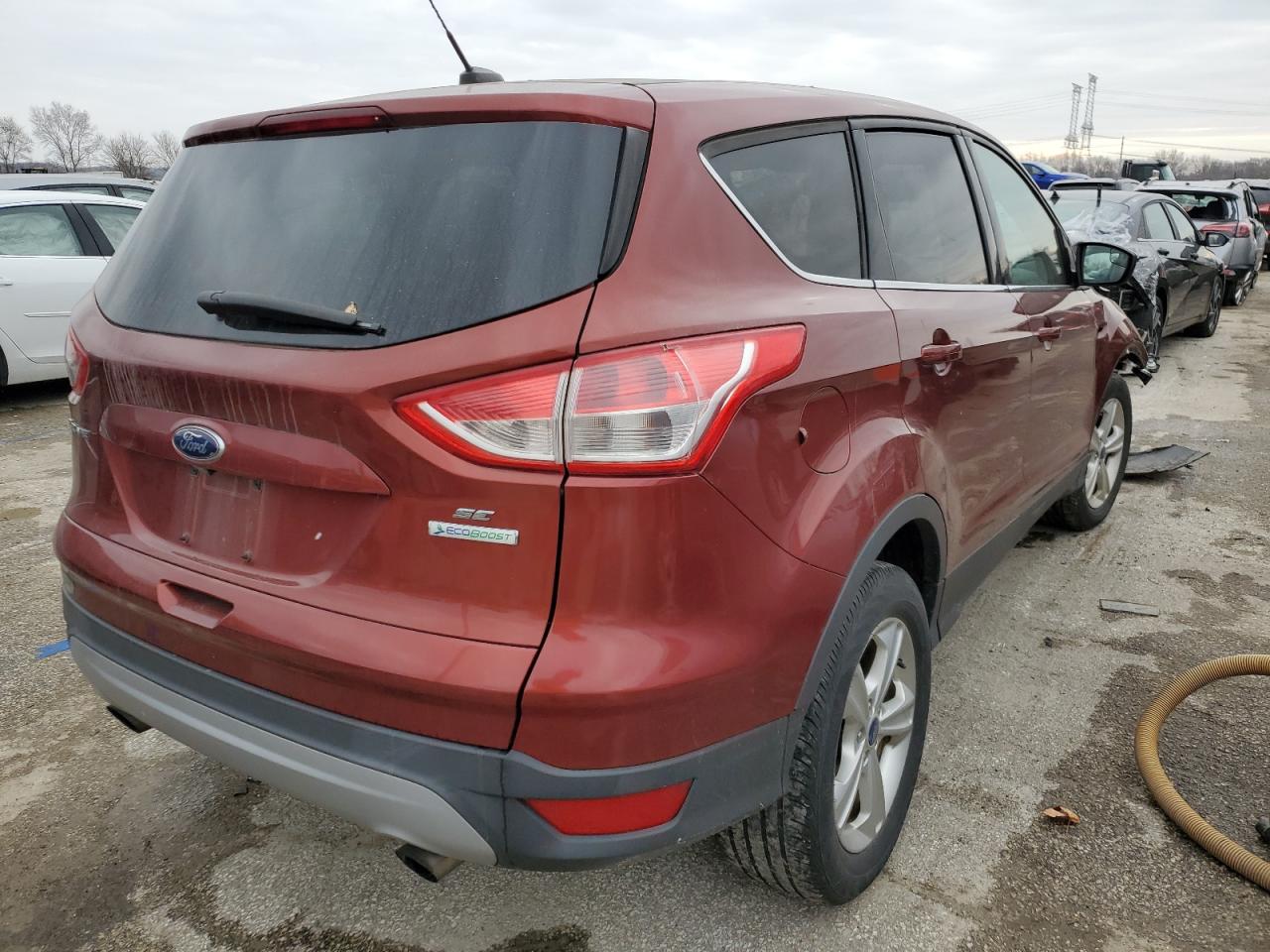 VIN 1FMCU0GX7EUE52379 2014 FORD ESCAPE no.3