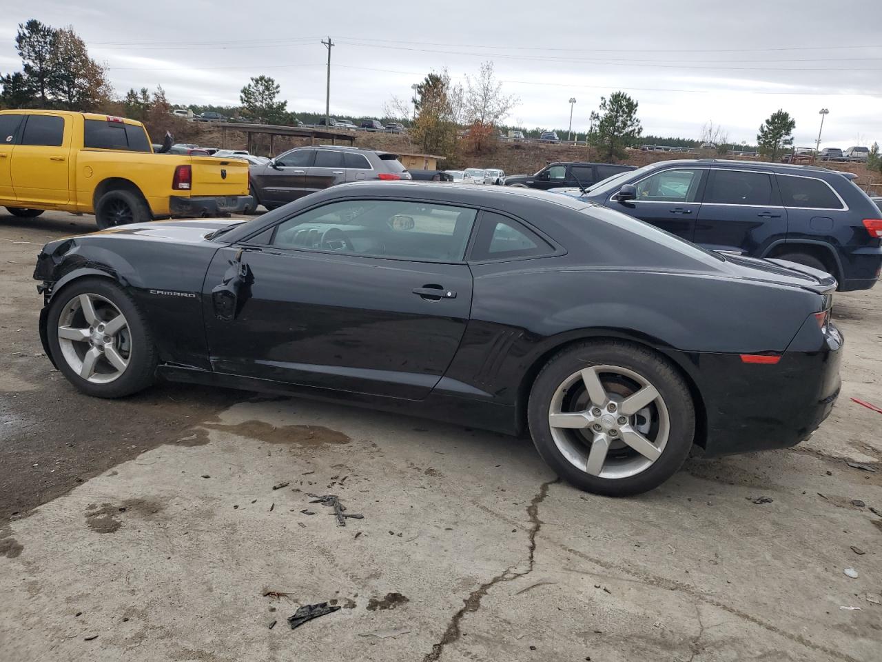 2013 Chevrolet Camaro - Image 2