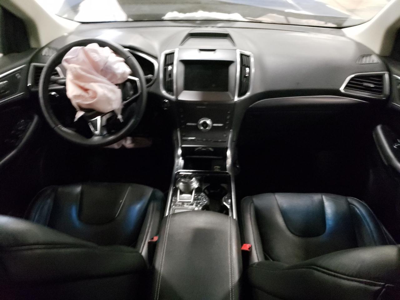 2020 Ford Edge - Image 9