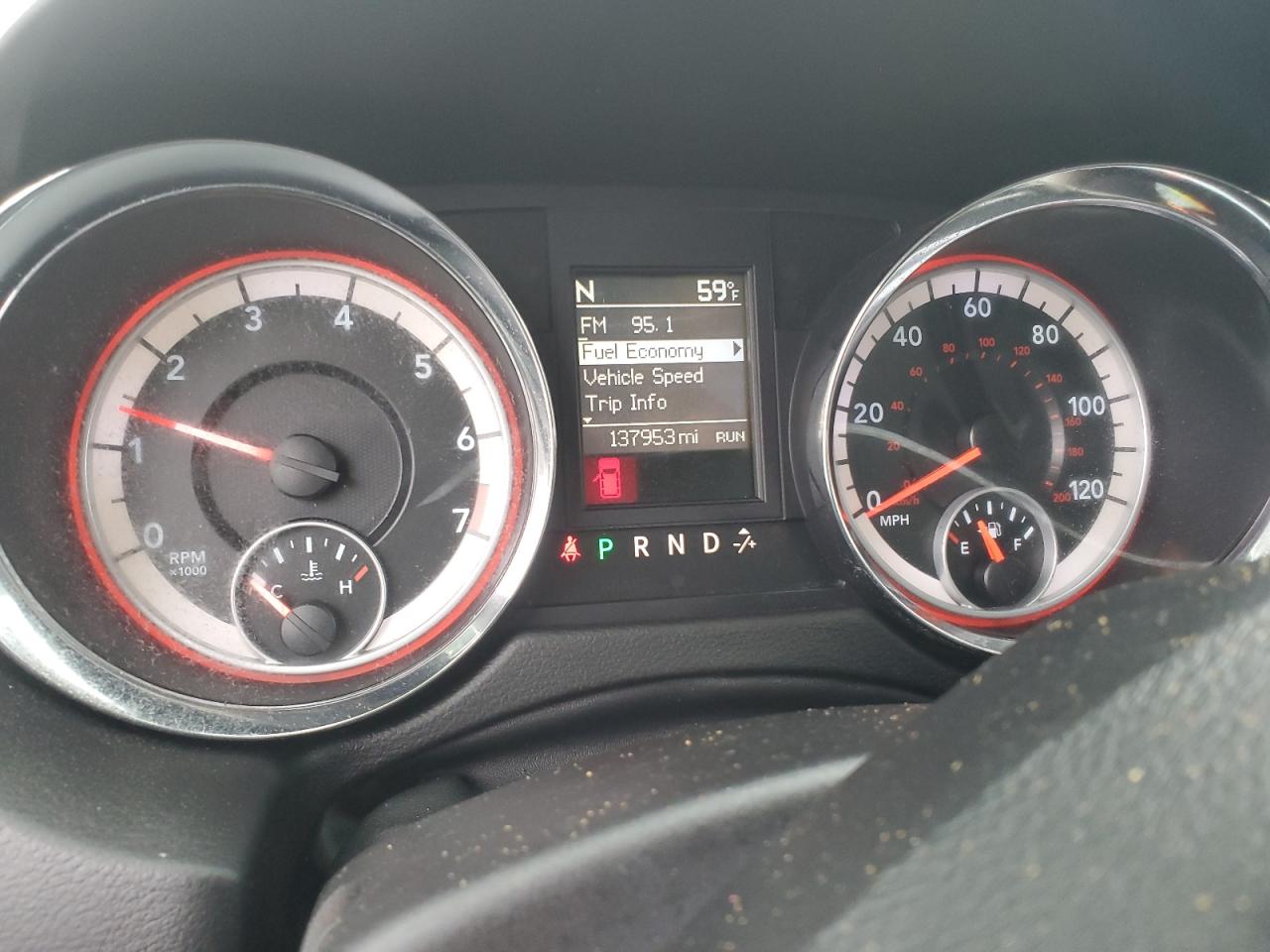 2011 Dodge Caravan - Image 9